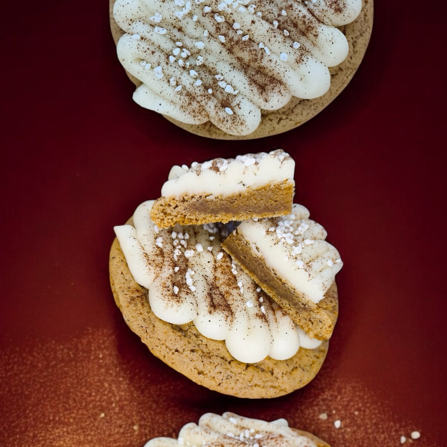 Crumbl Style - Cinnamon Glacé Delight